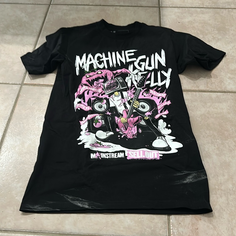 Machine Gun Kelly size small sellout tour